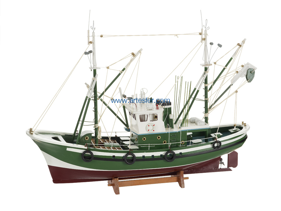 BARCO ATUNERO VERDE 58 X 45 CM